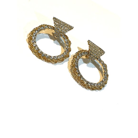 Vintage 80s Sparkling Rhinestones Golden Big Hoop Clip on Earrings - Picture 4 of 6